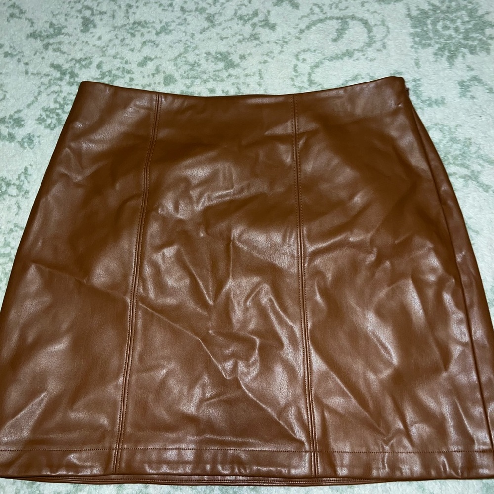 Nine West faux leather skirt